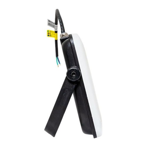 СДО-4005 100Вт 4000К IP65 с равномерной засветкой LUMA EKF СДО-4005 100Вт 4000К IP65 с равномерной засветкой LUMA EKF